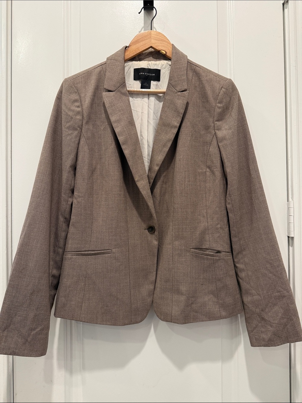 Ann Taylor Tailored Single-Button Blazer in Taupe